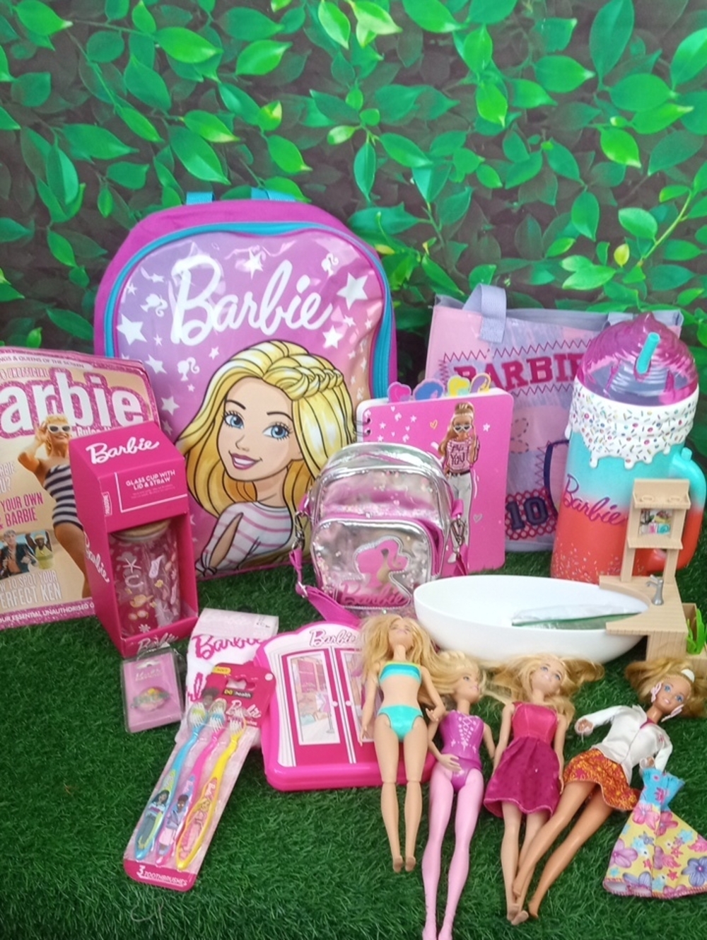 🔴 Barbie Backpack Bundle - Picture 1 of 5
